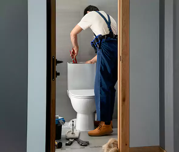 Professional Plumbers for Toilet Bowl Replacement in Gahanna, OH: Schedule Affordable Toilet Replacement Services With Us